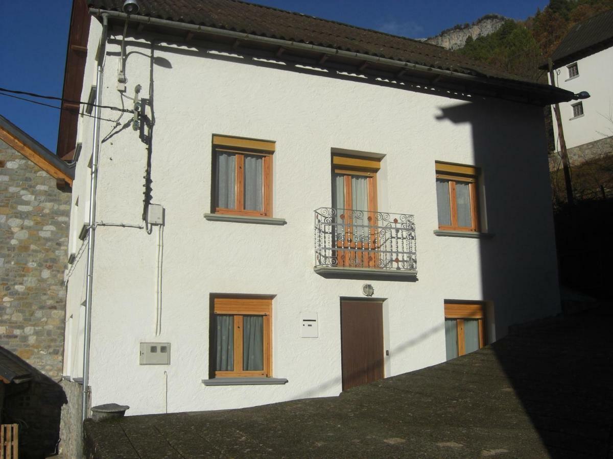 Willa Vivienda Lanzon Salinas de Bielsa Zewnętrze zdjęcie